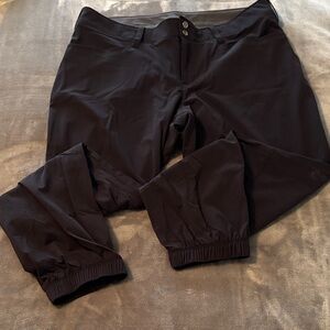 Alpine Black Joggers for Women